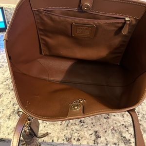 Coach Classic C logo bag